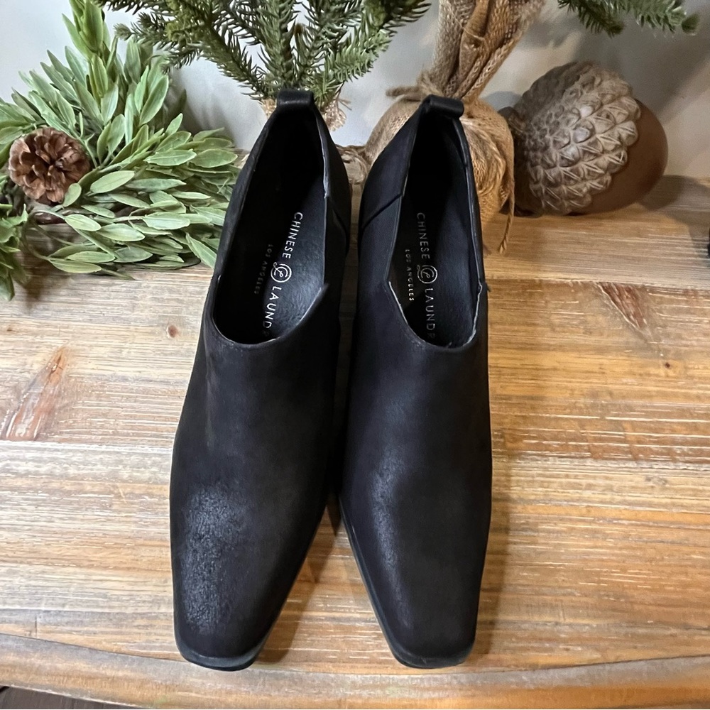 Chinese Laundry Gini Bootie Slip-on with a Square Toe & Stacked Heel. Black 7.5